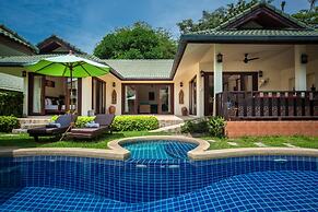 Idyllic Samui Beach Villa Resort