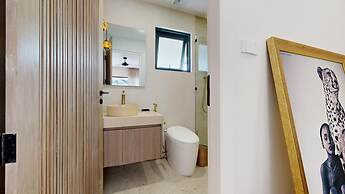 Idyllic Samui Beach Villa Resort