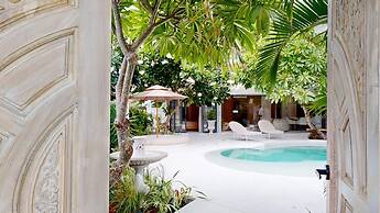 Idyllic Samui Beach Villa Resort