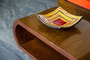 Idyllic Samui Beach Villa Resort