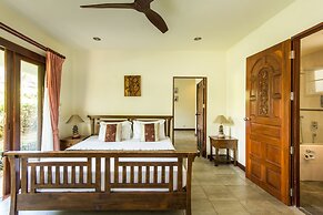 Idyllic Samui Beach Villa Resort