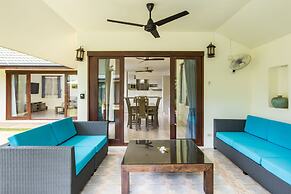 Idyllic Samui Beach Villa Resort