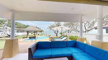 Idyllic Samui Beach Villa Resort