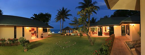 Idyllic Samui Beach Villa Resort