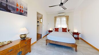 Idyllic Samui Beach Villa Resort