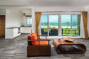 Idyllic Samui Beach Villa Resort