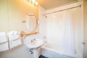 Riôtel Carleton-sur-Mer