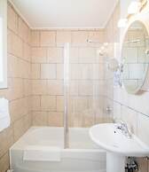 Riôtel Carleton-sur-Mer