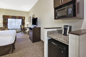 Holiday Inn Express & Suites Wheeling by IHG