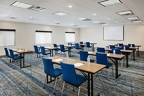 Holiday Inn Express & Suites Wheeling by IHG