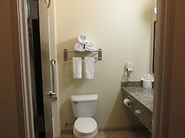 Holiday Inn Express & Suites Wheeling by IHG