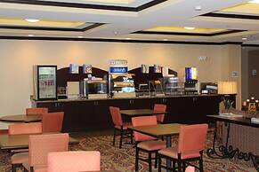 Holiday Inn Express & Suites Wheeling by IHG