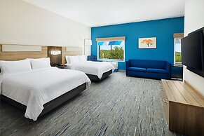 Holiday Inn Express & Suites Wheeling by IHG