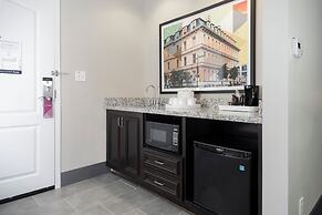 Hampton Inn & Suites Raleigh Downtown