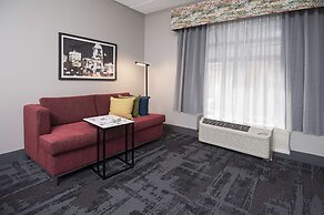 Hampton Inn & Suites Raleigh Downtown