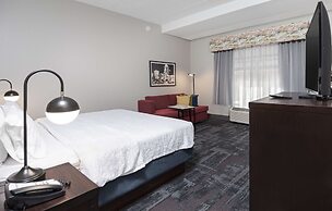 Hampton Inn & Suites Raleigh Downtown