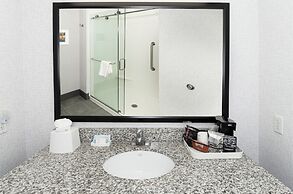 Hampton Inn & Suites Raleigh Downtown