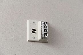 Hampton Inn & Suites Raleigh Downtown