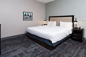 Hampton Inn & Suites Raleigh Downtown