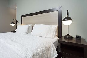 Hampton Inn & Suites Raleigh Downtown