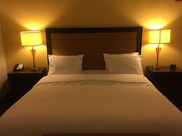 Hampton Inn & Suites Raleigh Downtown