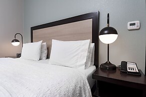 Hampton Inn & Suites Raleigh Downtown