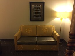 Hampton Inn & Suites Raleigh Downtown