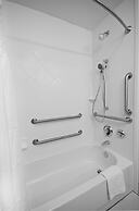 Hampton Inn & Suites Raleigh Downtown