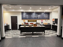 Hampton Inn & Suites Raleigh Downtown