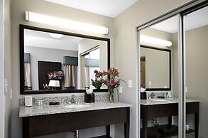 Hampton Inn & Suites Raleigh Downtown