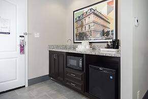Hampton Inn & Suites Raleigh Downtown