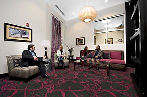 Hampton Inn & Suites Raleigh Downtown