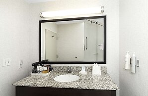 Hampton Inn & Suites Raleigh Downtown