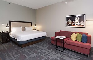 Hampton Inn & Suites Raleigh Downtown
