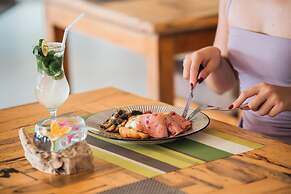 Living Asia Resort & Spa