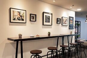 Centara Life Government Complex Hotel & Convention Centre Chaeng Watth