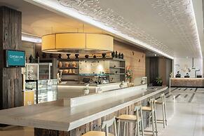Centara Life Government Complex Hotel & Convention Centre Chaeng Watth