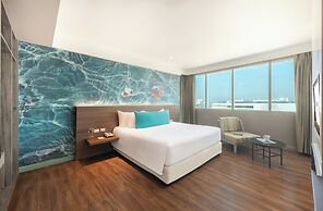 Centara Life Government Complex Hotel & Convention Centre Chaeng Watth