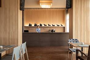 Centara Life Government Complex Hotel & Convention Centre Chaeng Watth