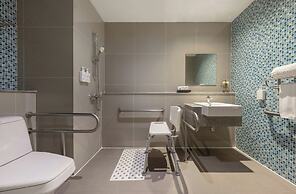 Centara Life Government Complex Hotel & Convention Centre Chaeng Watth