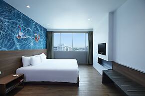 Centara Life Government Complex Hotel & Convention Centre Chaeng Watth