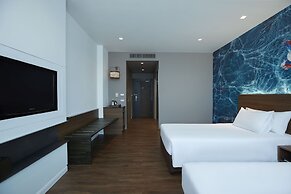 Centara Life Government Complex Hotel & Convention Centre Chaeng Watth