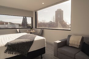 429 Apartments and Suites