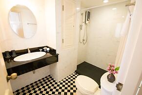 SSIP Boutique Dhevej Bangkok