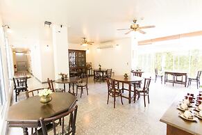 SSIP Boutique Dhevej Bangkok