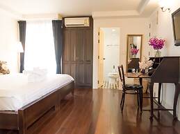 SSIP Boutique Dhevej Bangkok