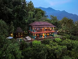 Villa Borobudur Resort