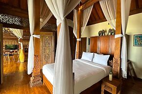 Villa Borobudur Resort