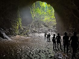 Villa Borobudur Resort