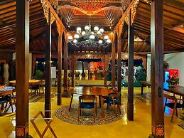 Villa Borobudur Resort